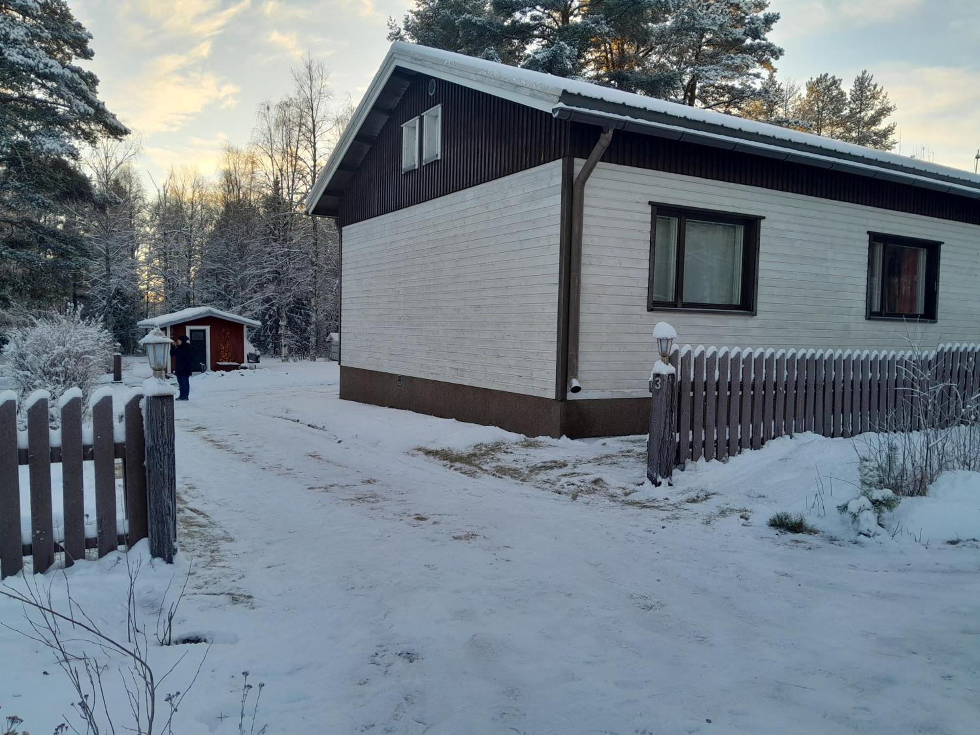 Traditional House Рованиеми Экстерьер фото